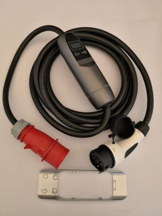 Przenośna Stacja Ładowania firmy KHONS, 22kW, 3x32A, kabel 5m, T2 - obrazek 7