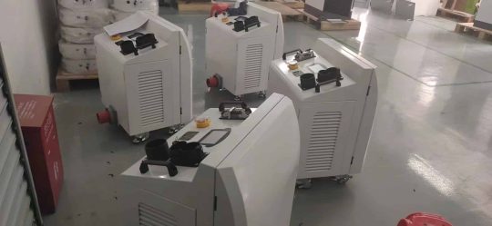 Przenośna super szybka ładowarka serii CHR-60, DC 60 KW firmy ELECTWAY - obrazek 8
